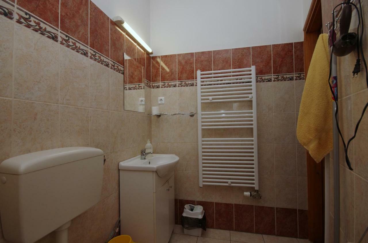 Burg Apartman Gyula Εξωτερικό φωτογραφία