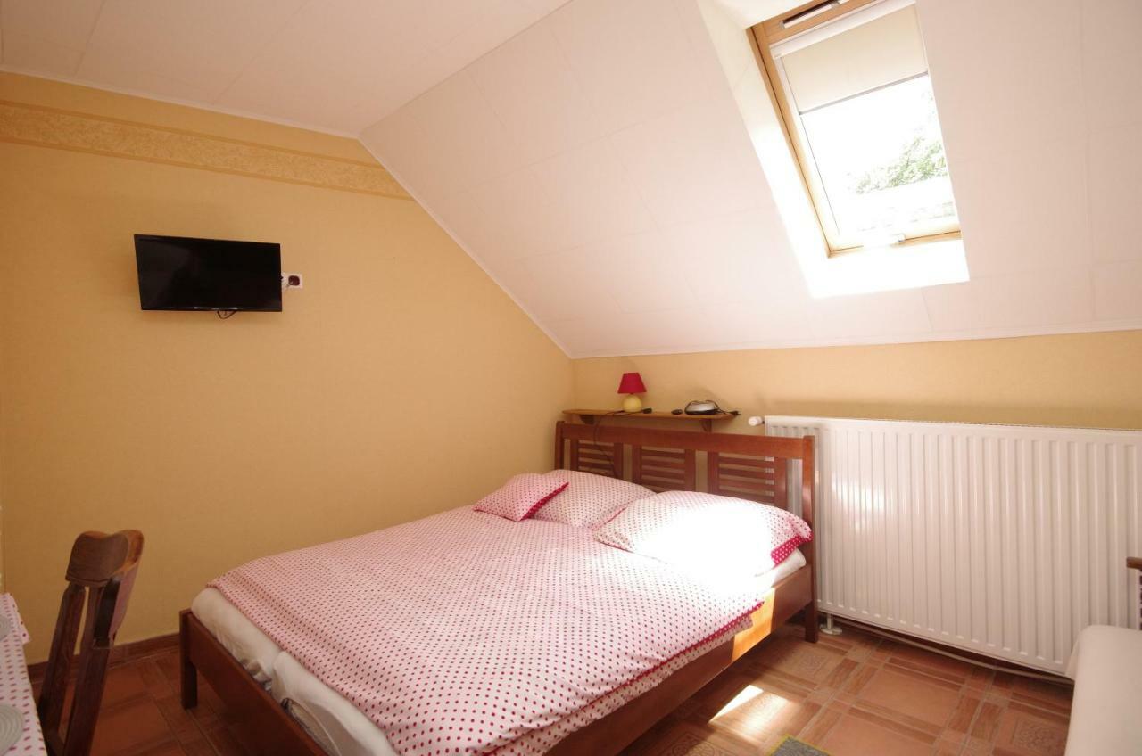 Burg Apartman Gyula Εξωτερικό φωτογραφία